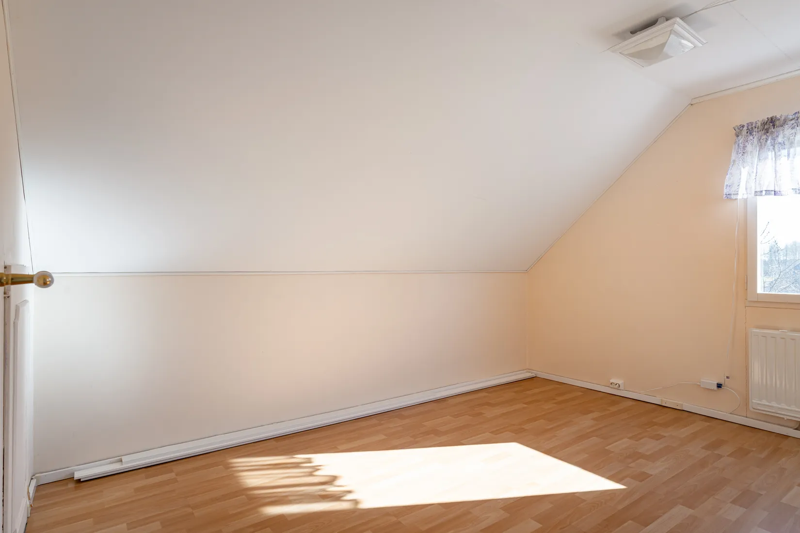 Villa, Västra vägen 8, Ärla, Eskilstuna