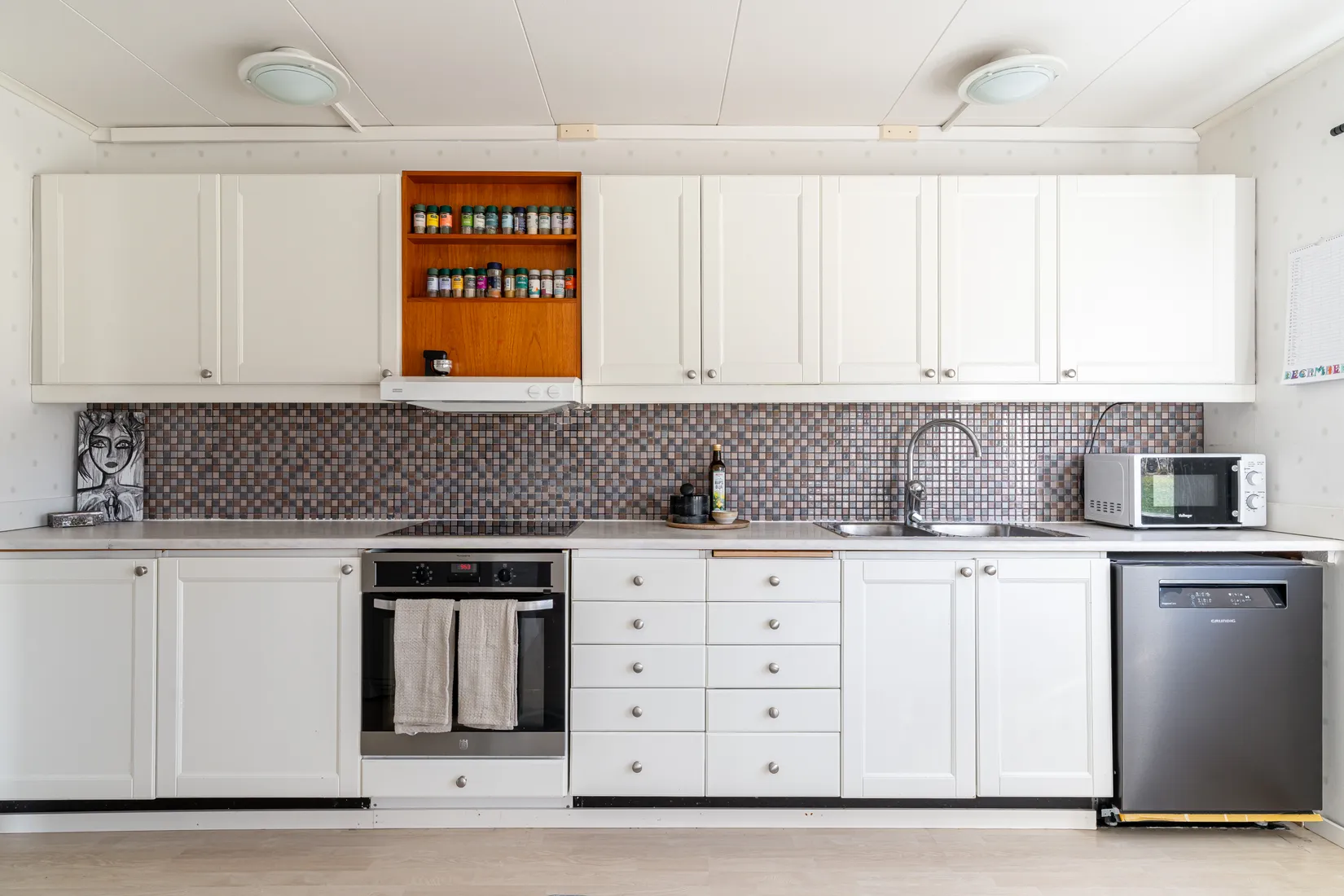 Villa, Västra vägen 8, Ärla, Eskilstuna