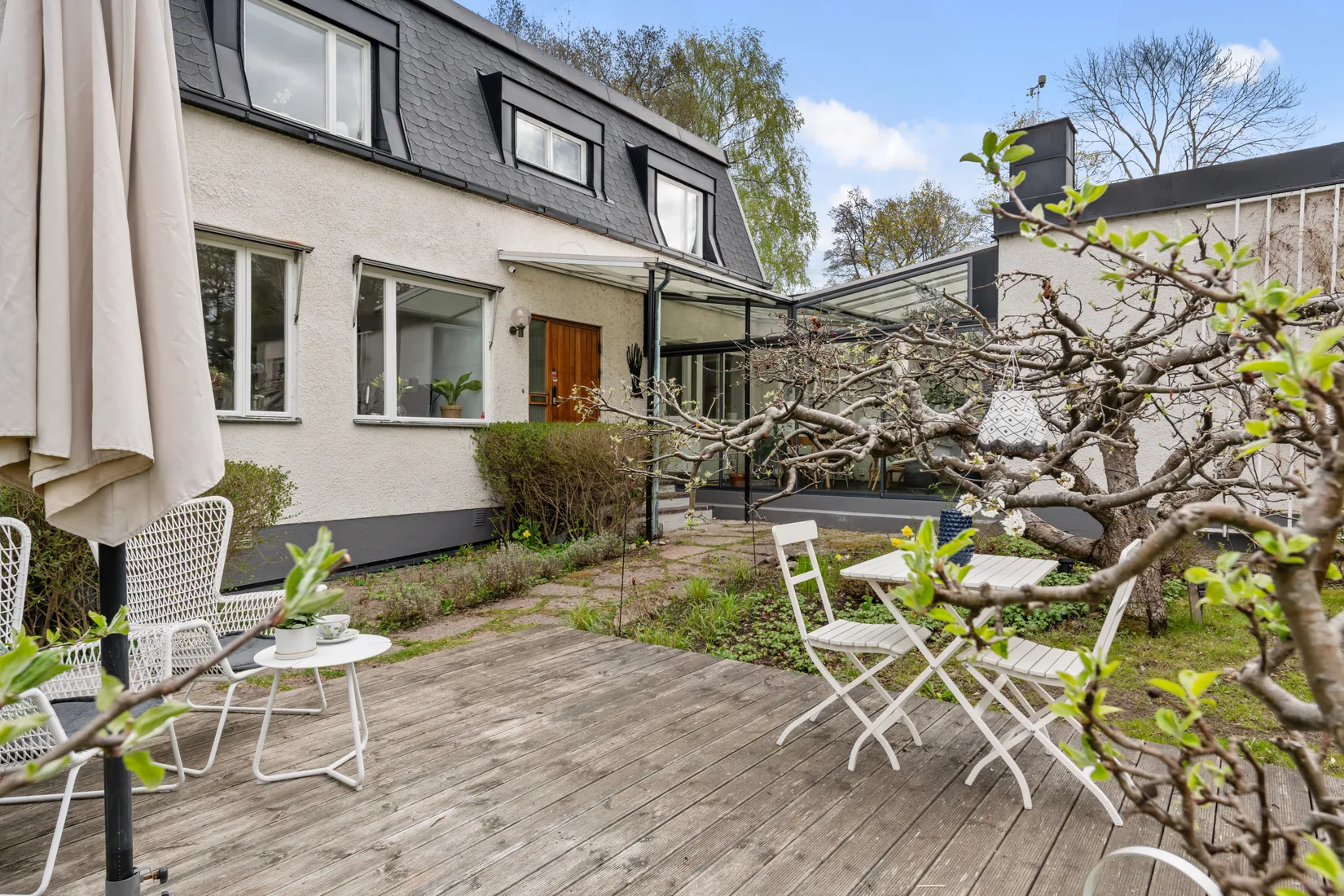 Villa, Parkvägen 56A, Näsbypark Sjösidan, Täby