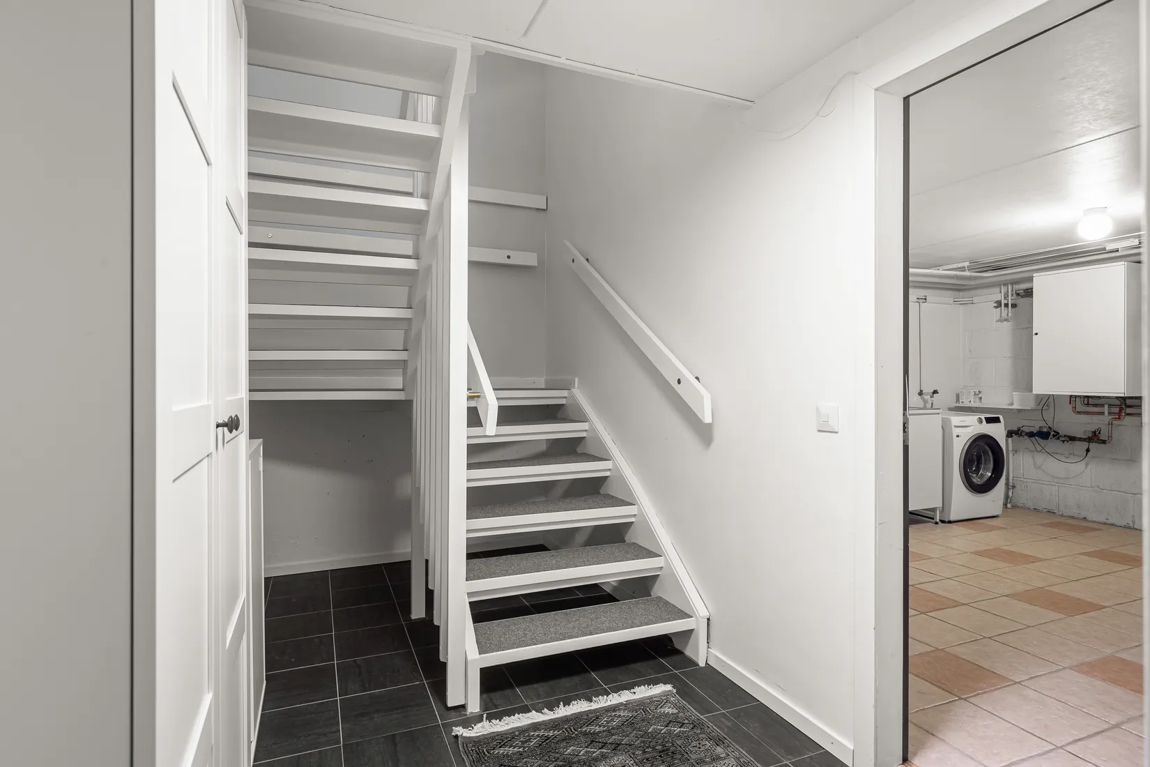 Radhus, Tomatgatan 12, Årsta, Uppsala