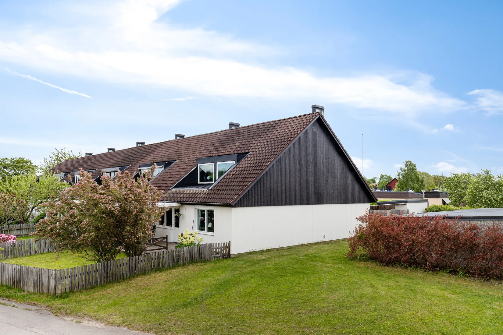 Radhus, Tomatgatan 12, Årsta, Uppsala