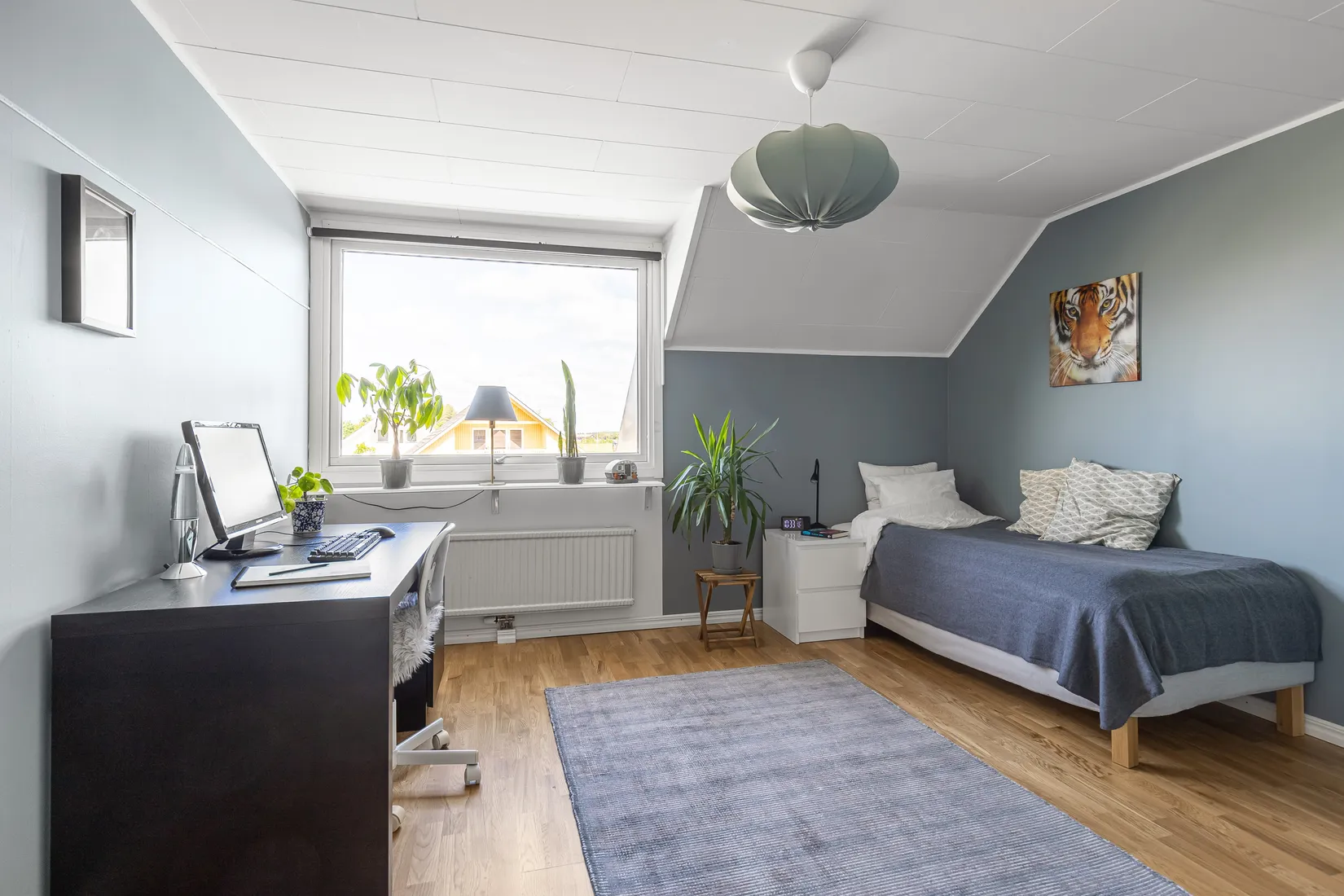 Radhus, Tomatgatan 12, Årsta, Uppsala