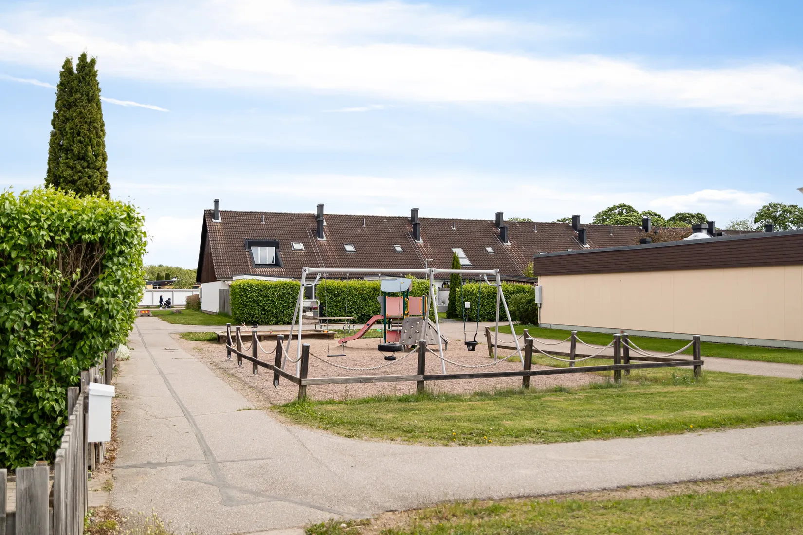 Radhus, Tomatgatan 12, Årsta, Uppsala