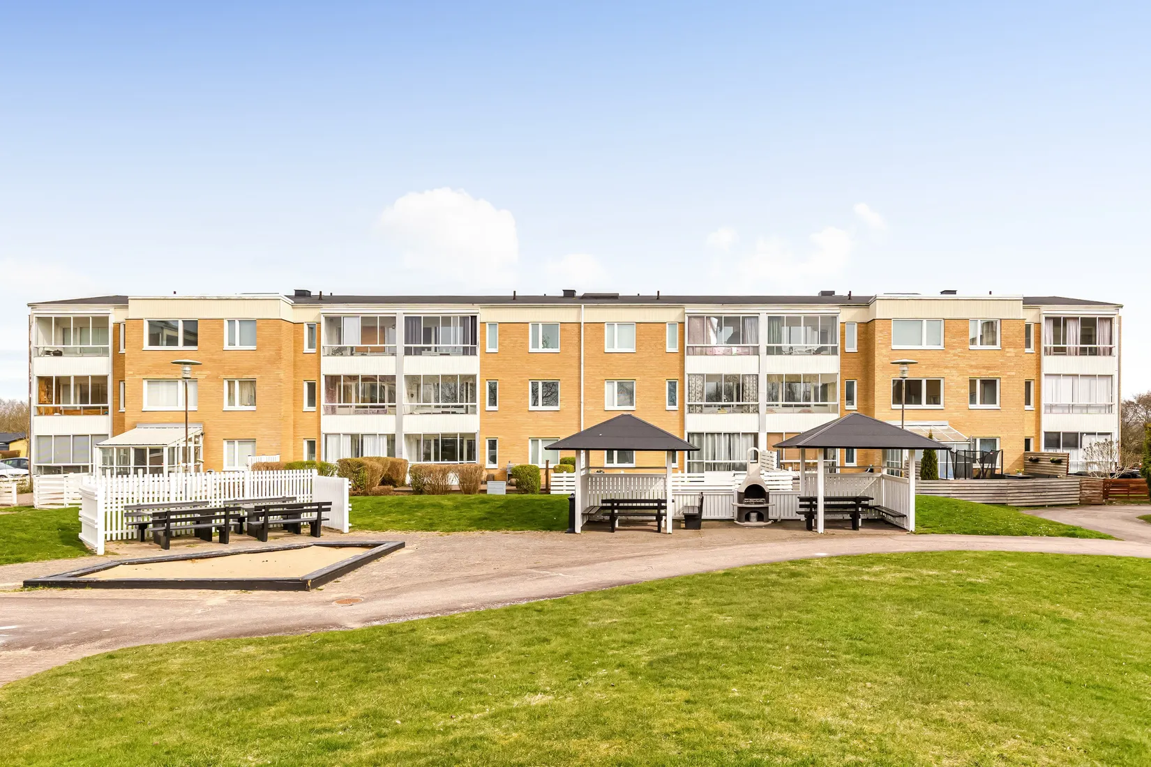 Bostadsrätt, Våren 14c, Bjuv