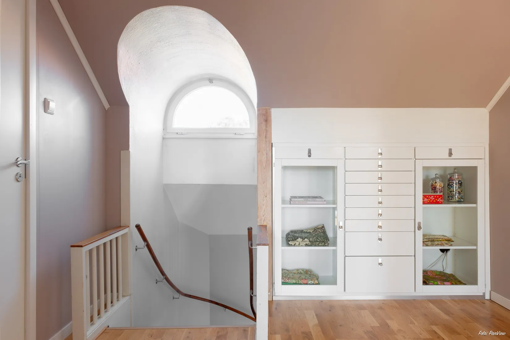 Villa, Radhus, Kryddgårdsgatan 5C, Annedal, Västerås