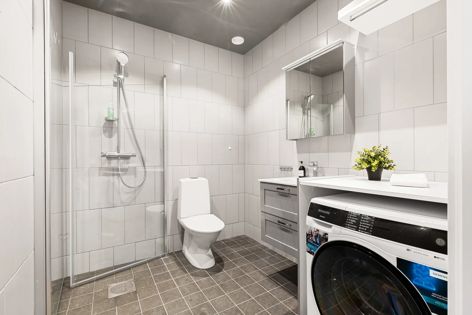 Bostadsrätt, Solnavägen 13A, vån 7, Karolinska, Solna