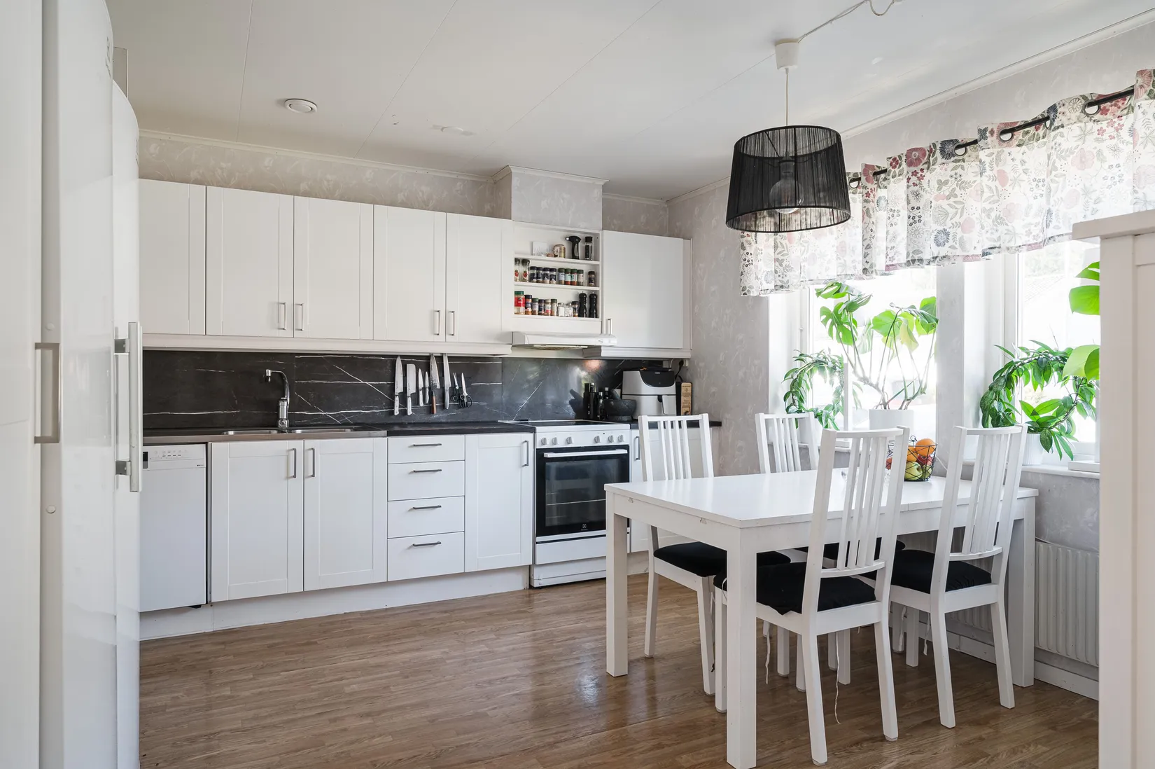 Villa, Radhus, Blåklockevägen 3, Tranemo