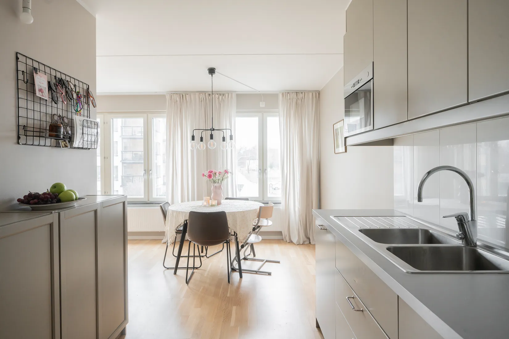 Bostadsrätt, Förrådsvägen 44, Centrala Huddinge, Huddinge