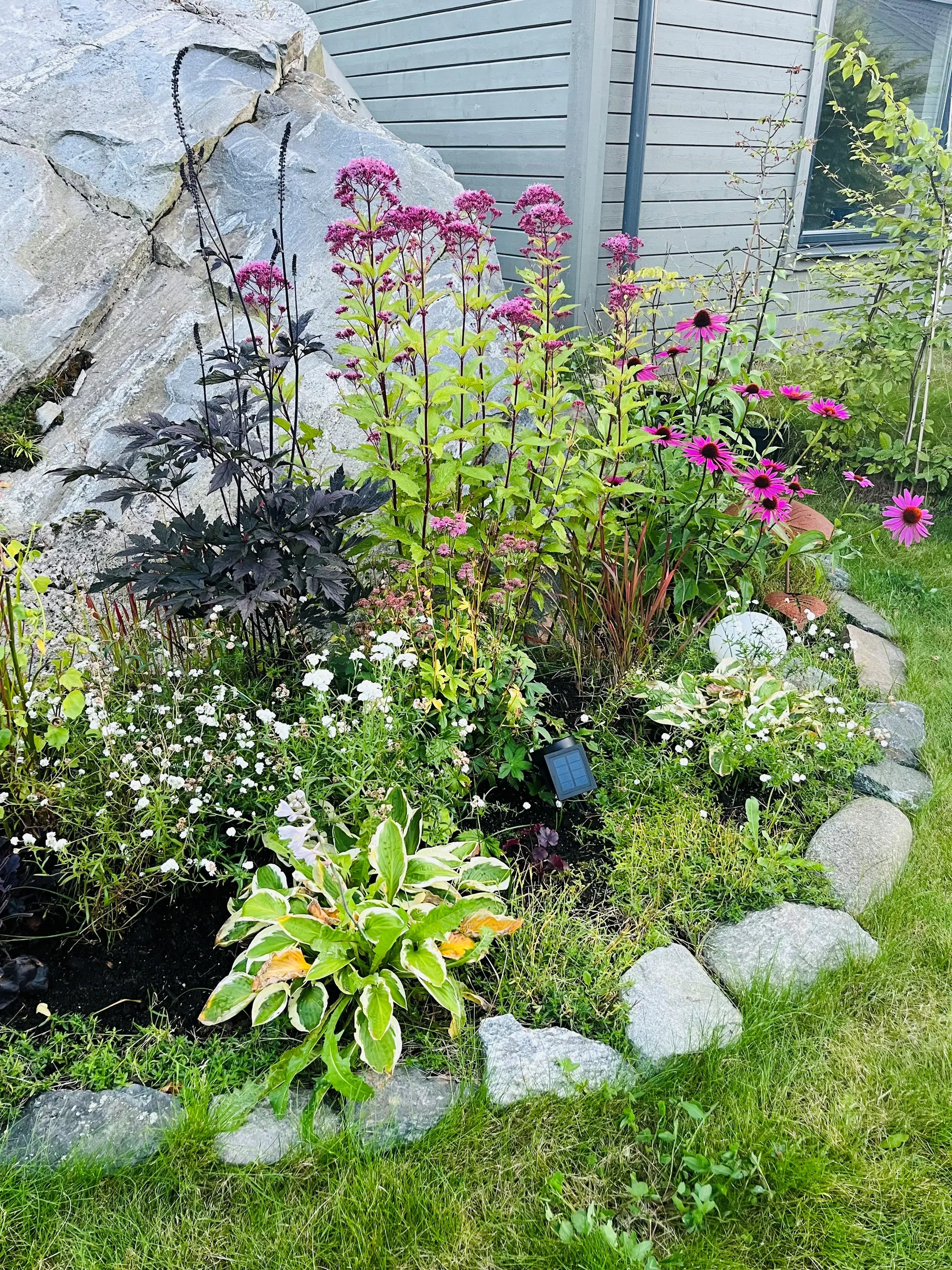 Bostadsrätt, Radhus, Telefongränd 8B, Högmora, Huddinge