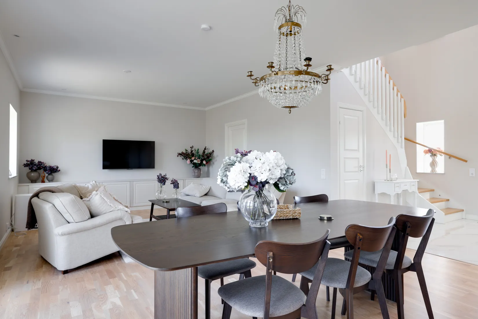 Villa, Nedergårda 308, Rinkaby, Örebro