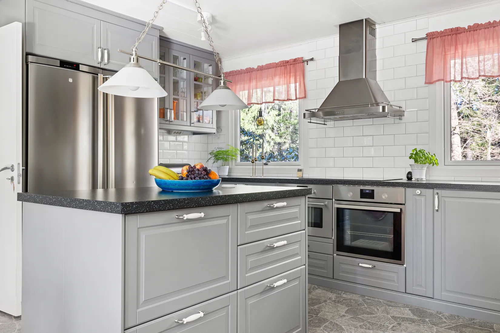 Villa, Ullevivägen 15, Bålsta Norra Ullevi, Håbo