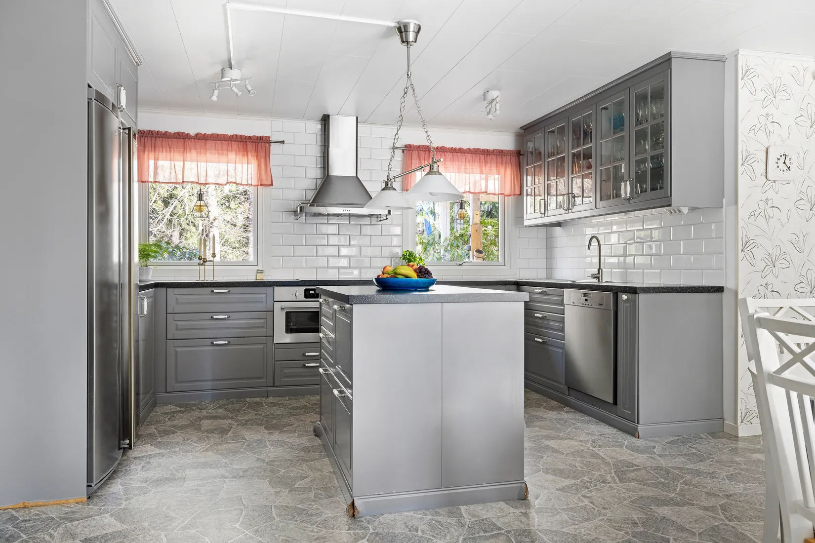 Villa, Ullevivägen 15, Bålsta Norra Ullevi, Håbo