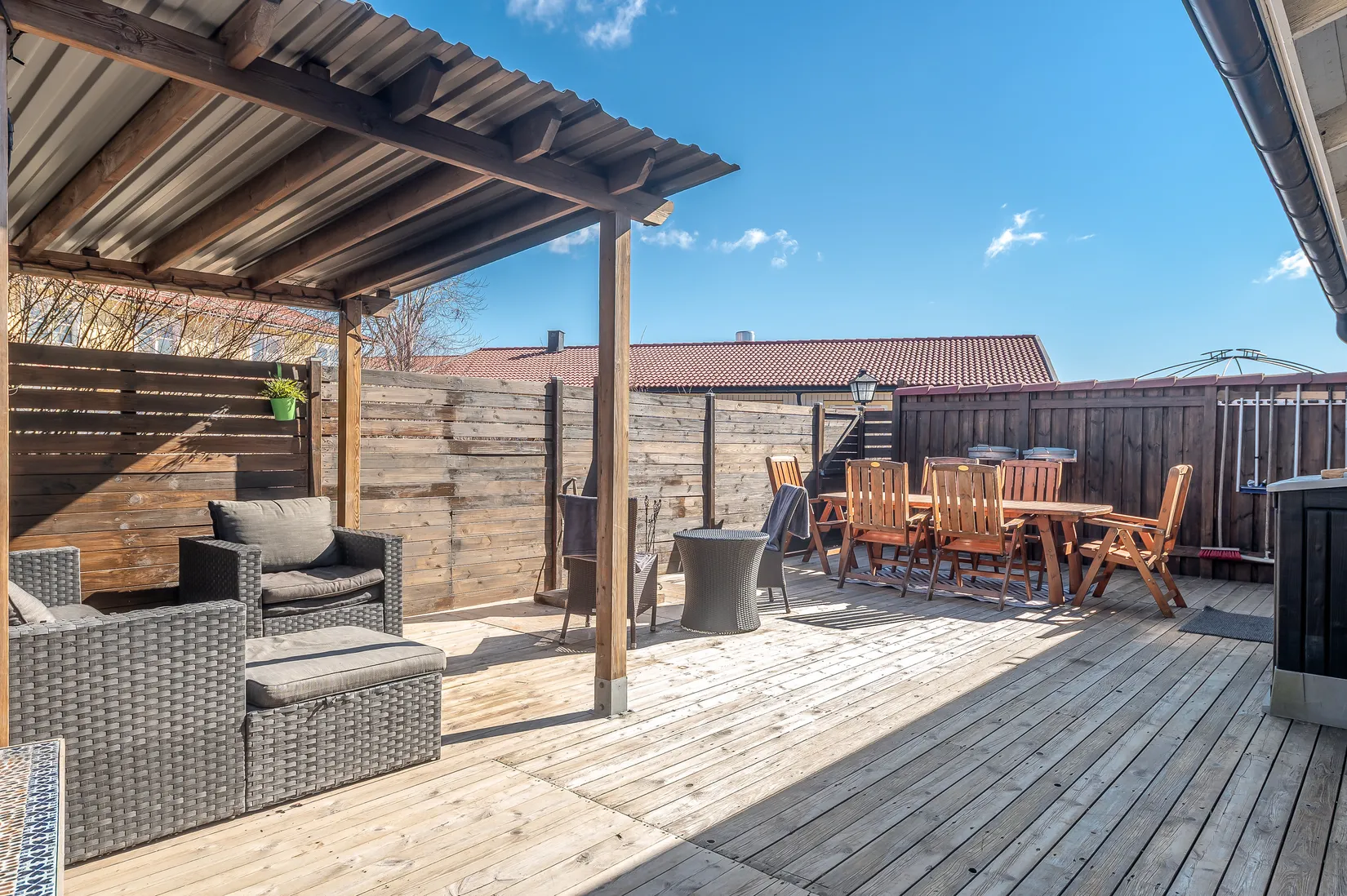 Radhus, Järnåldersringen 845, Haninge