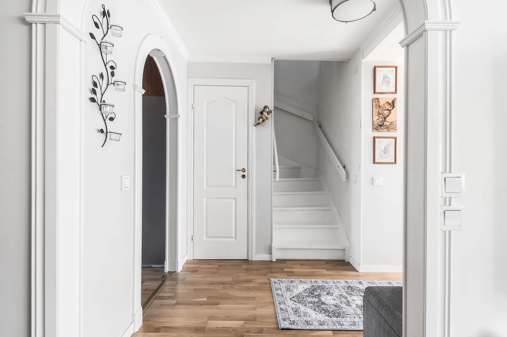 Radhus, Järnåldersringen 845, Haninge