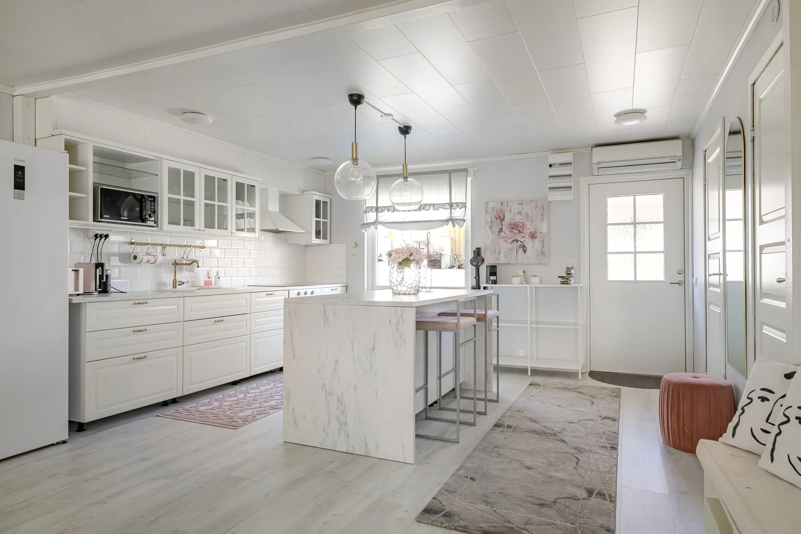 Villa, Radhus, Furuvägen 37, Hälletorp/Bondsjöstaden, Härnösand