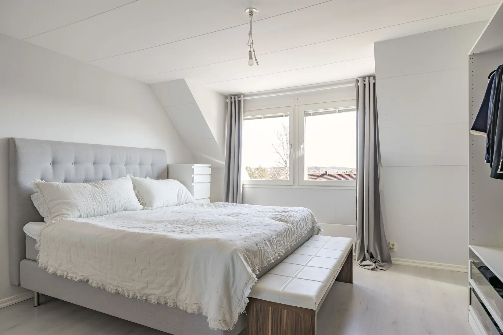 Villa, Radhus, Furuvägen 37, Hälletorp/Bondsjöstaden, Härnösand