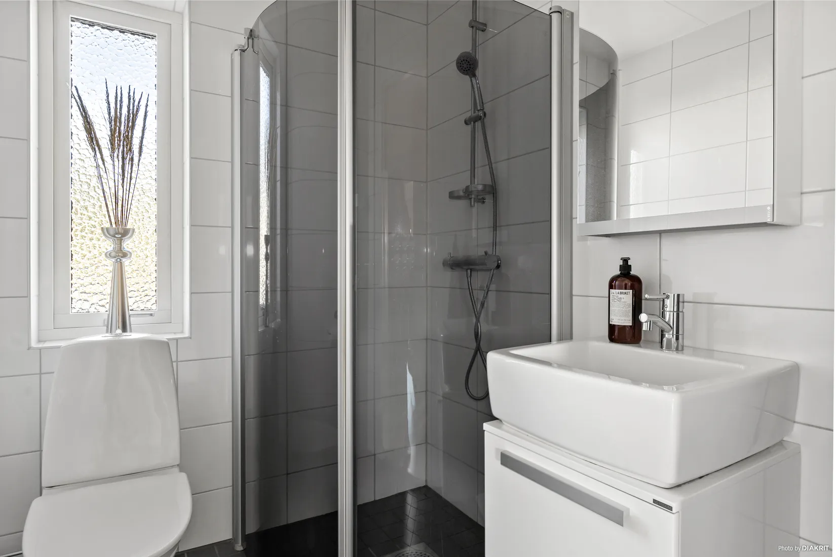 Villa, Vallmogatan 9, Skogstorp, Kumla