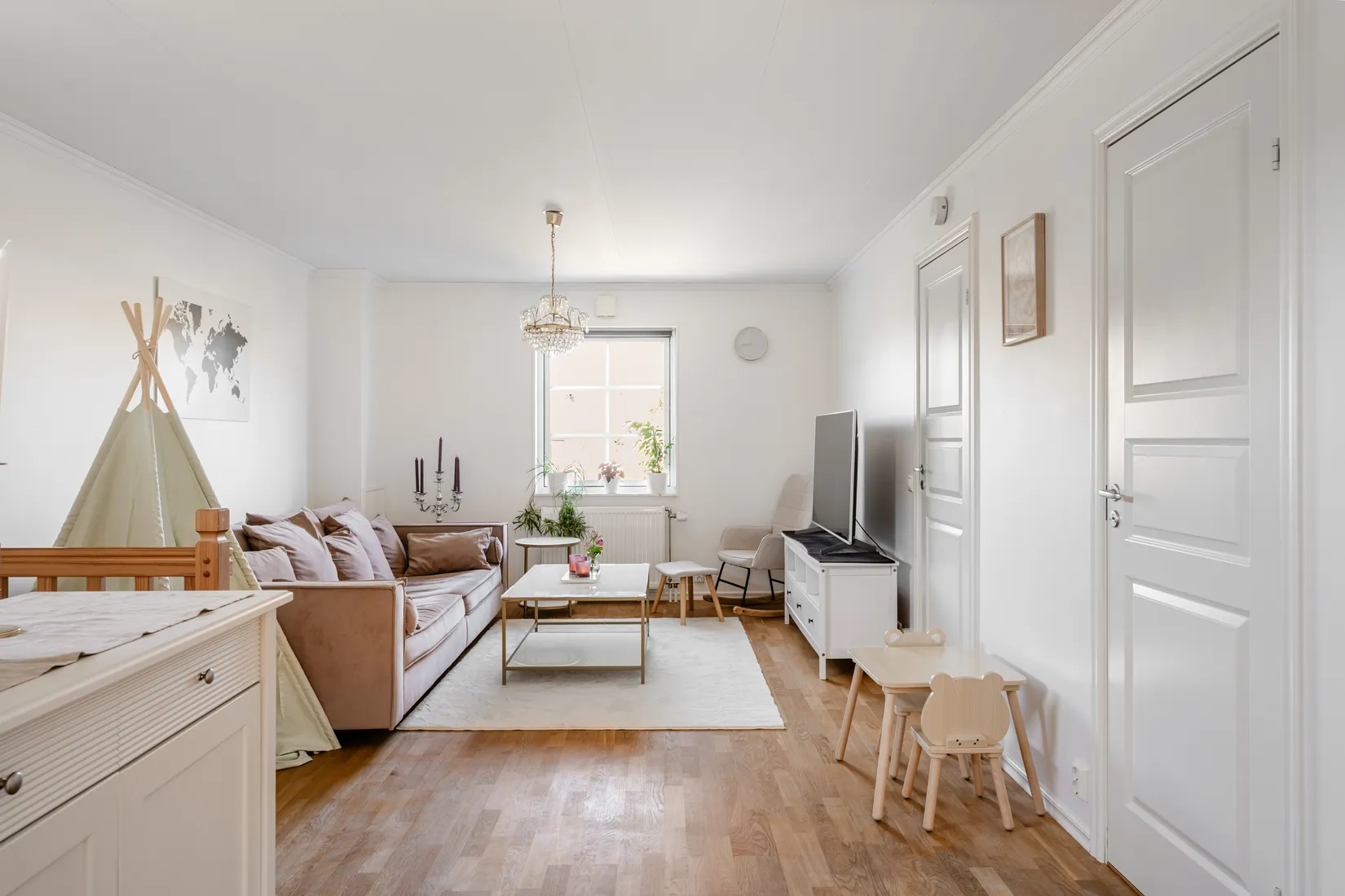 Villa, Hagvägen 81, Segeltorp, Huddinge