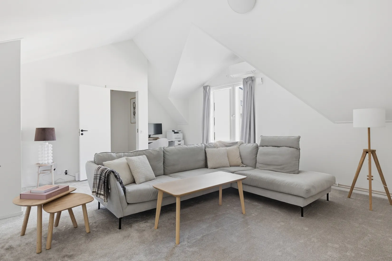 Radhus, Älvsundavägen 16, Eds Allé, Upplands Väsby