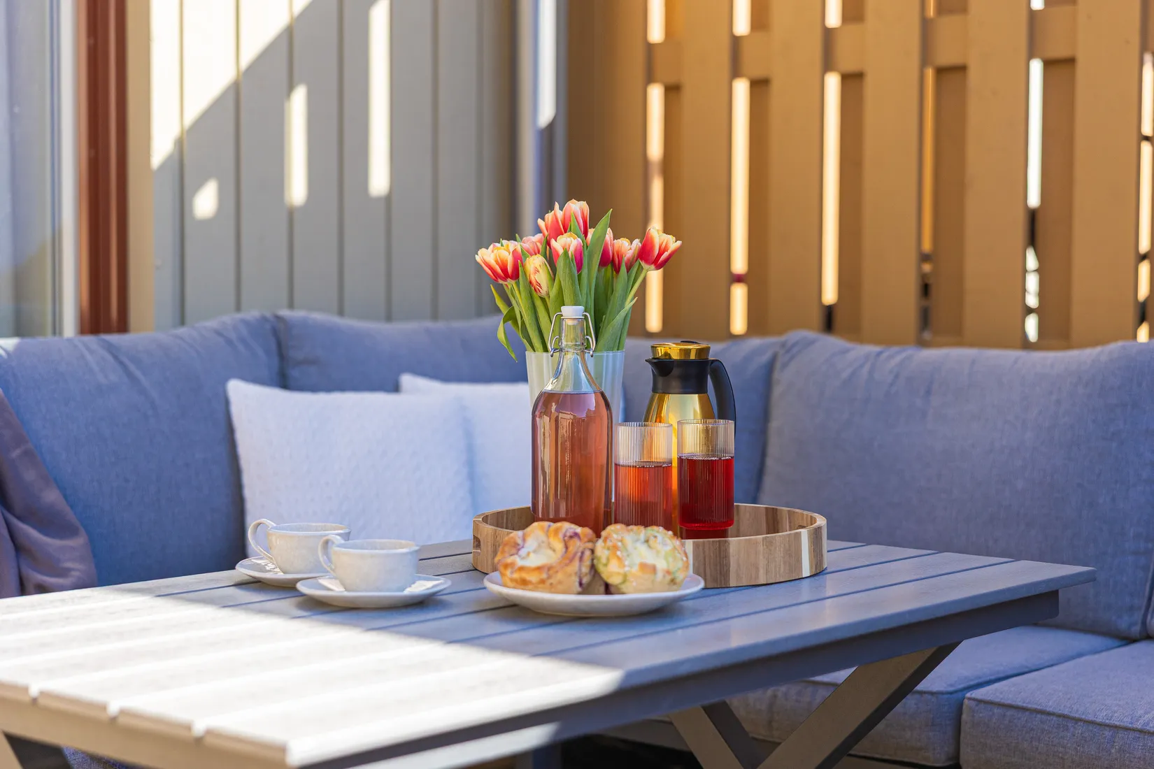 Radhus, Älvsundavägen 16, Eds Allé, Upplands Väsby