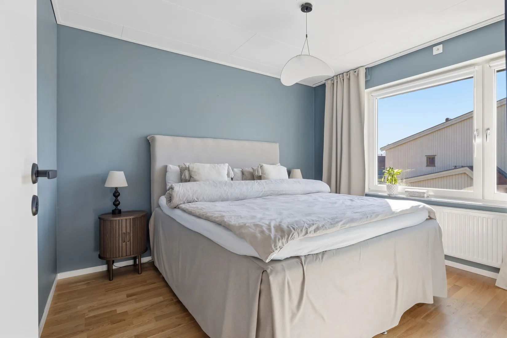 Radhus, Älvsundavägen 16, Eds Allé, Upplands Väsby