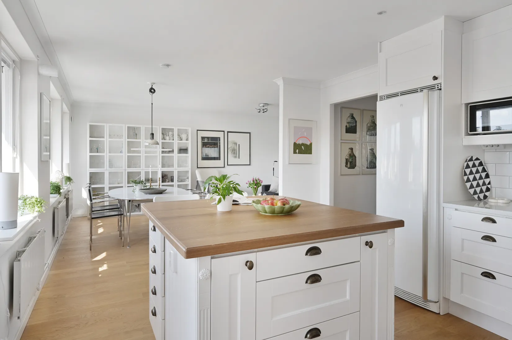 Radhus, Skjutbanevägen 17, Helenelund/Fågelsången, Sollentuna