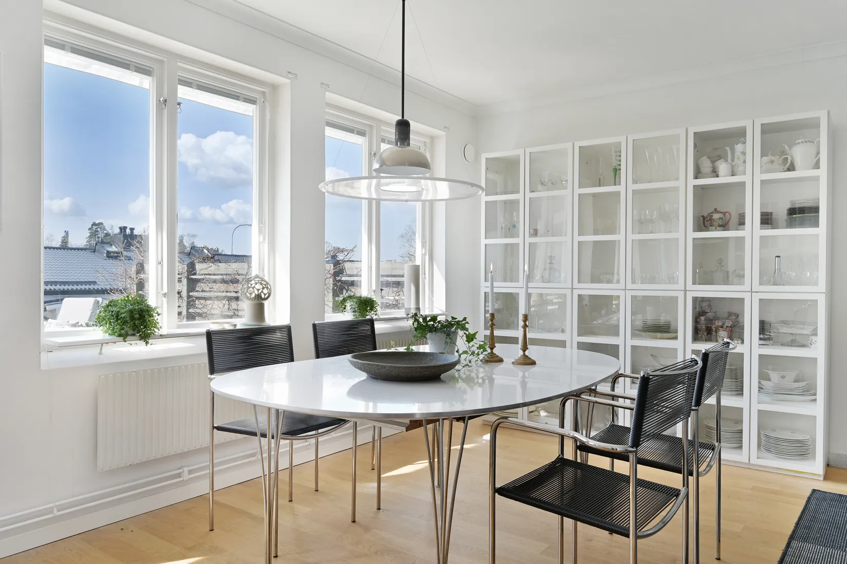 Radhus, Skjutbanevägen 17, Helenelund/Fågelsången, Sollentuna