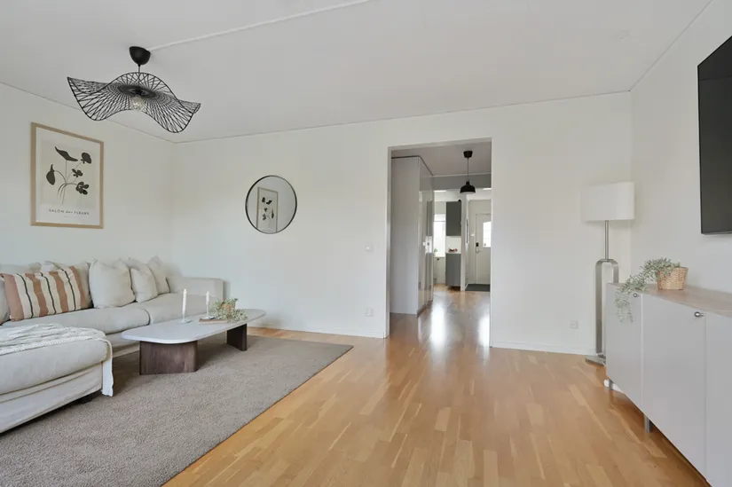 Bostadsrätt, Radhus, Österdalsvägen 58, Skälby, Järfälla