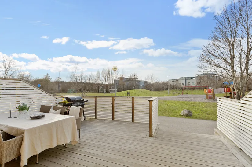 Bostadsrätt, Radhus, Österdalsvägen 58, Skälby, Järfälla