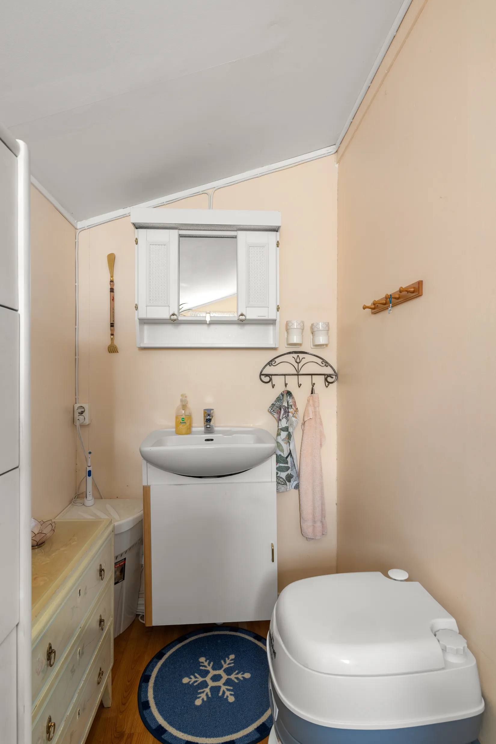 Villa, Ribacken 44, Ribacken Stugby, Botkyrka