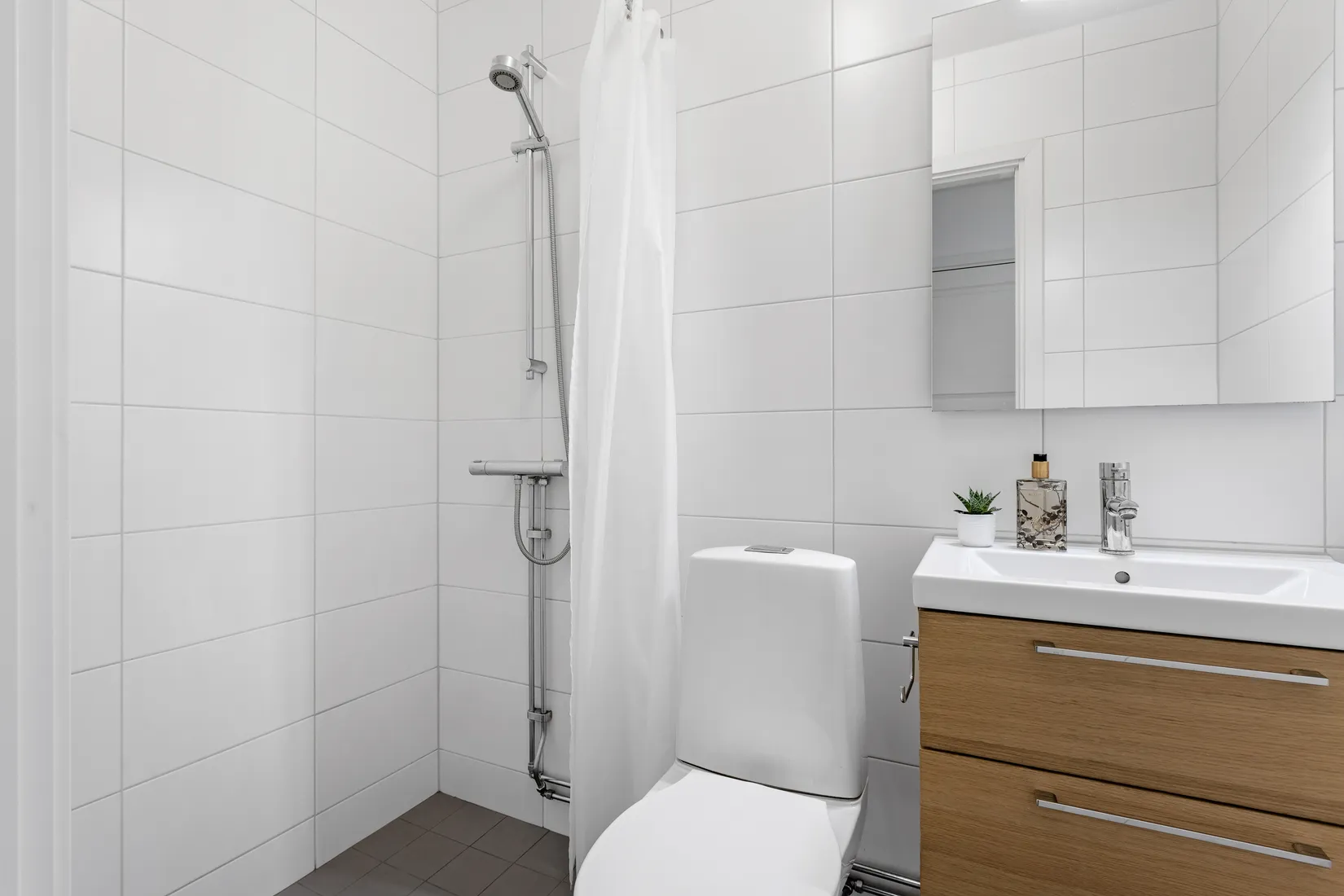 Bostadsrätt, Järfällavägen 96B, Jakobsberg, Järfälla