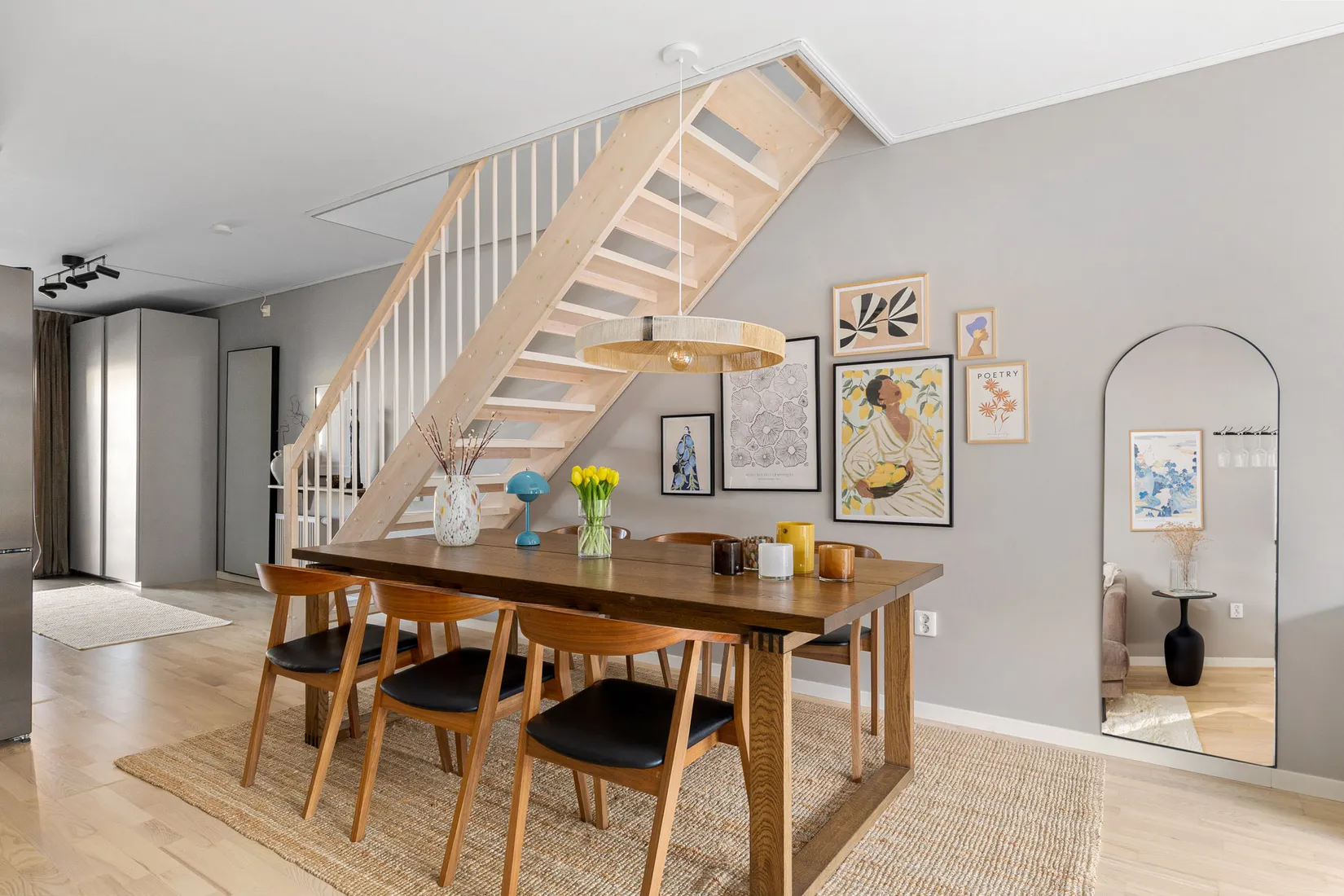 Bostadsrätt, Radhus, Kvalövägen 25, Vega, Haninge