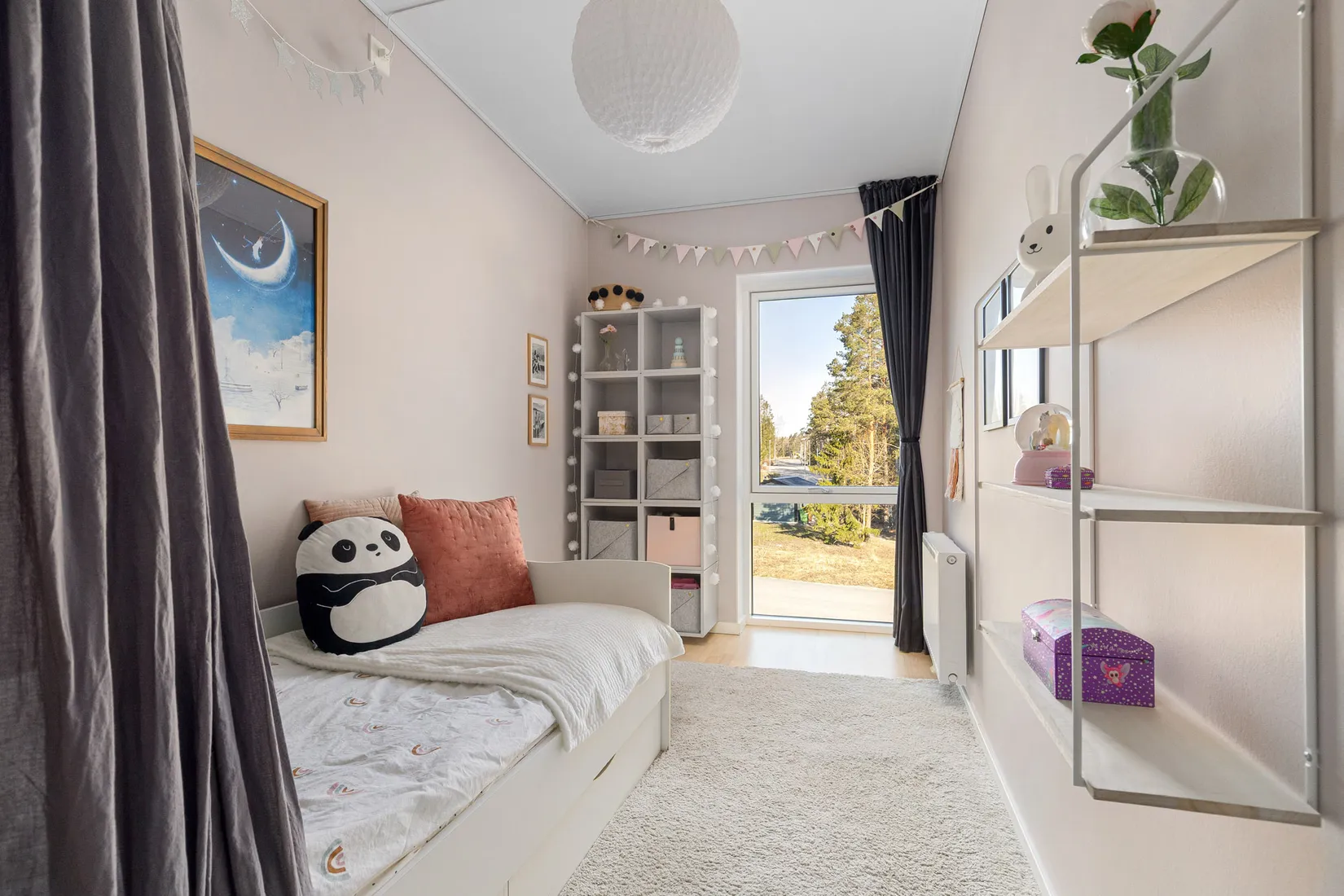 Bostadsrätt, Radhus, Kvalövägen 25, Vega, Haninge