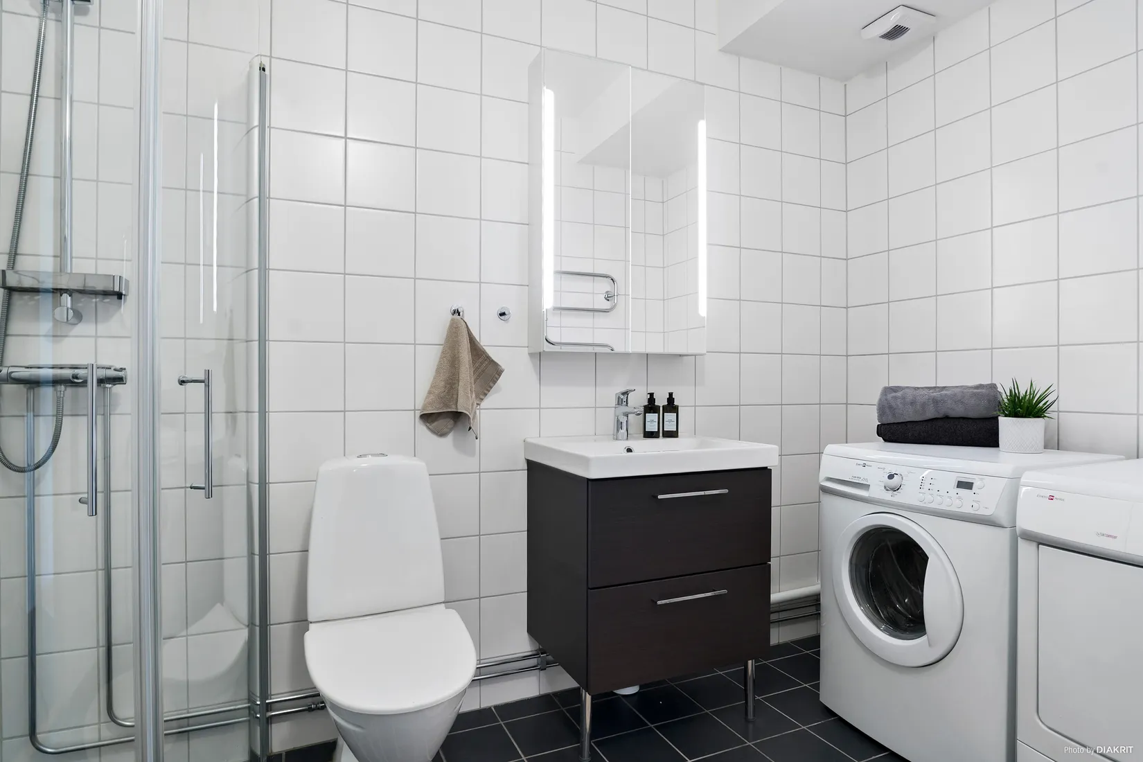 Bostadsrätt, Varmfrontsgatan 12, Länsmansgården, Göteborg