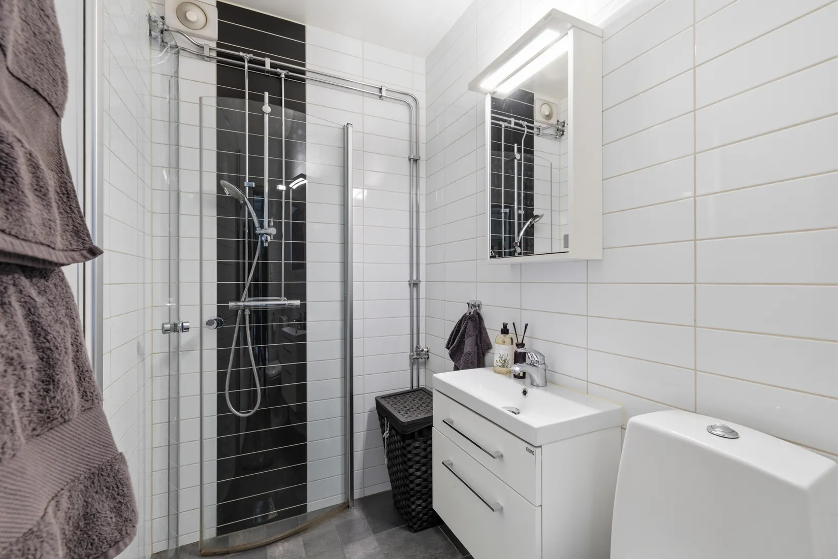 Bostadsrätt, Östra Storgatan 95B, Liljeholmen, Jönköping