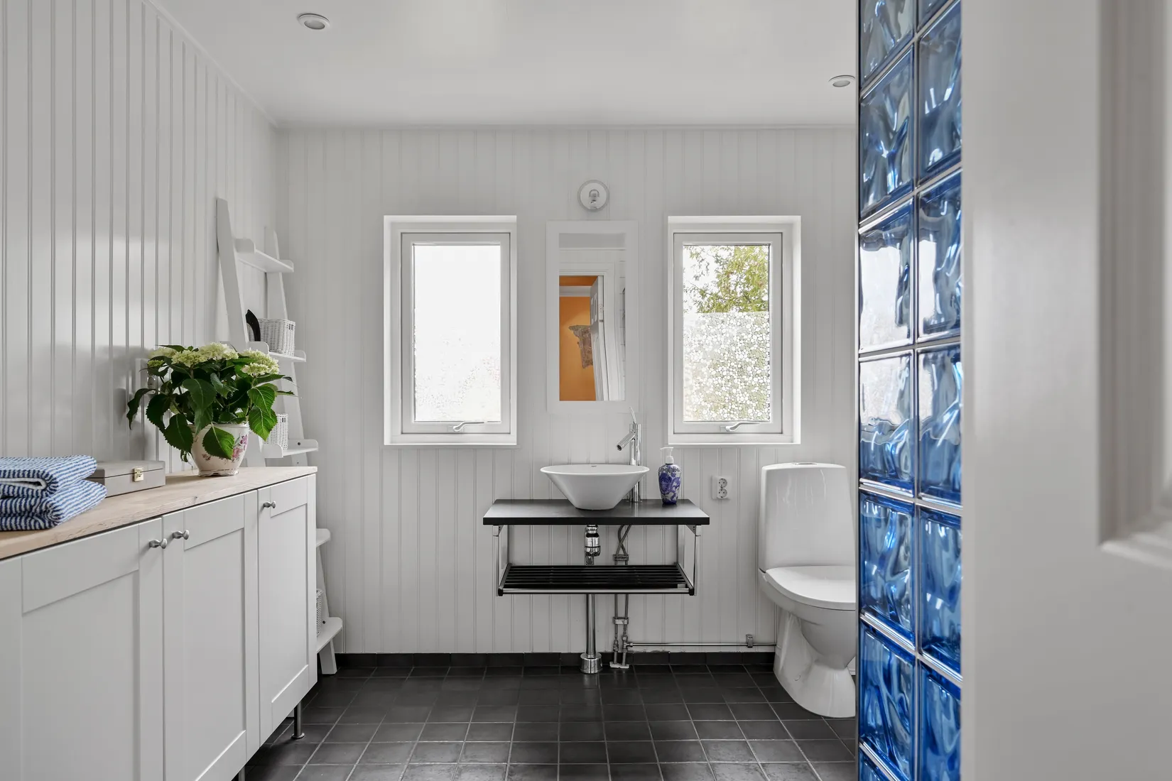 Villa, Allévägen 7, Österskär, Österåker