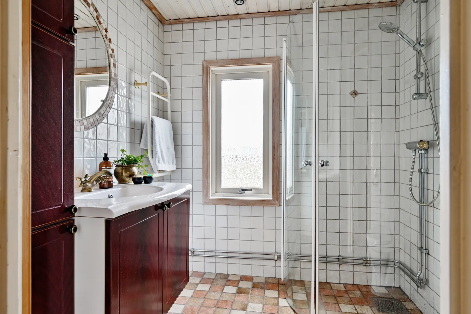 Villa, Allévägen 7, Österskär, Österåker