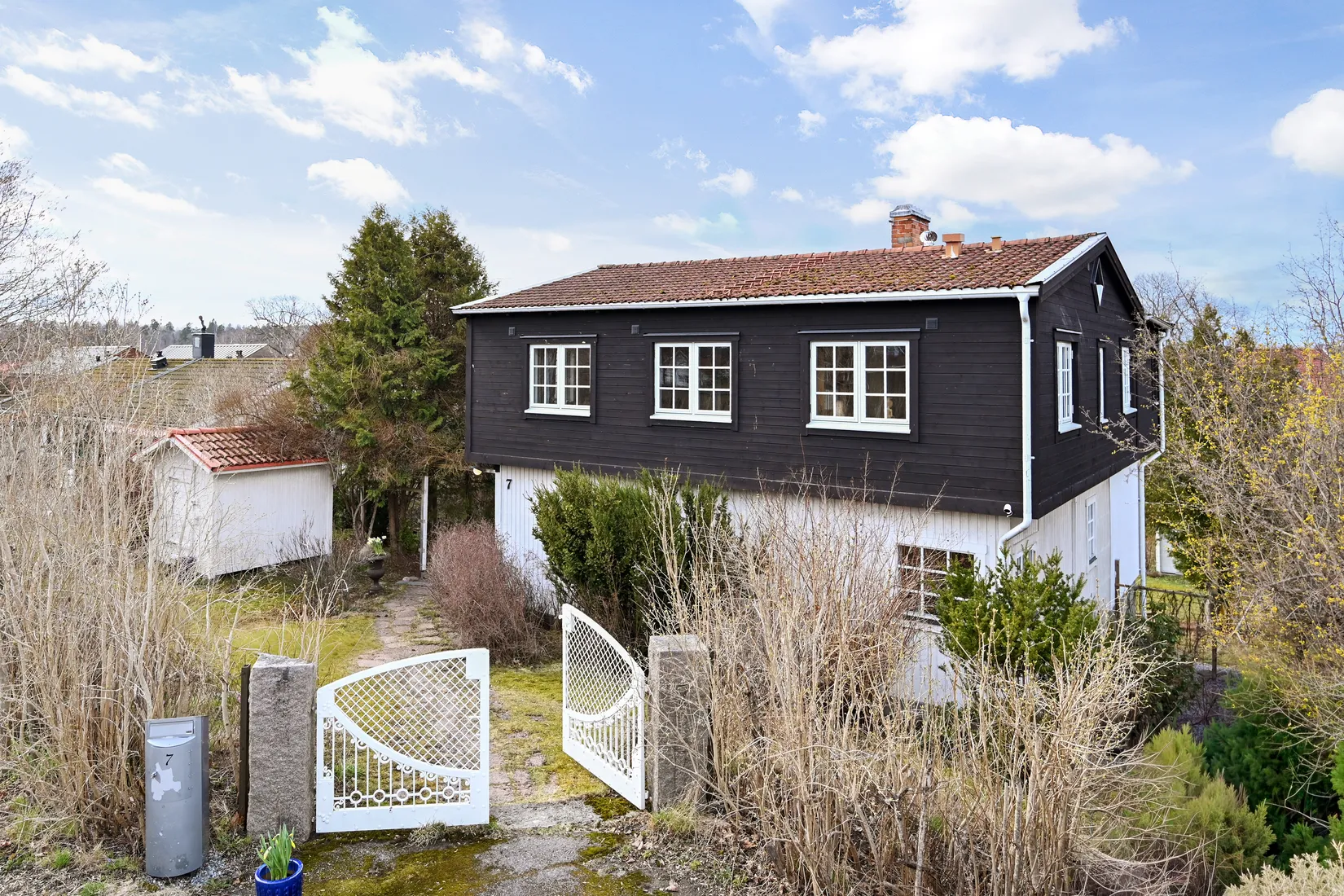 Villa, Allévägen 7, Österskär, Österåker