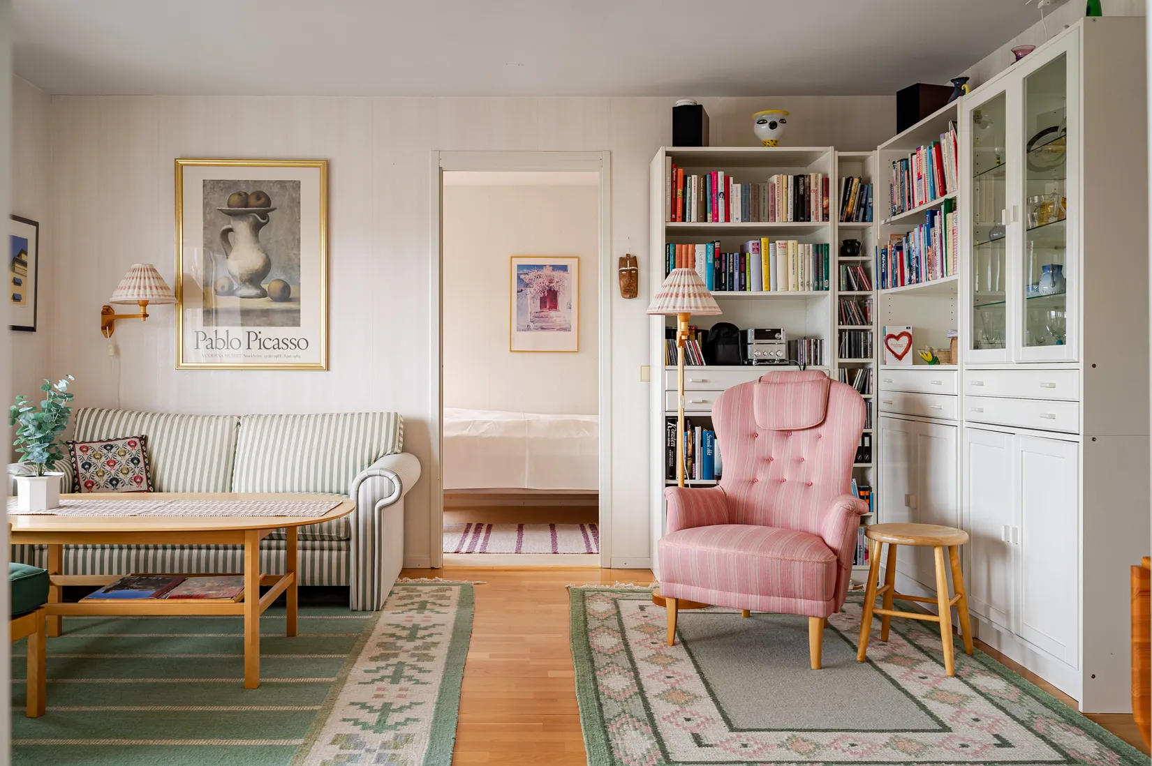 Bostadsrätt, Kyrkängsbacken 16, Centrala Huddinge, Huddinge