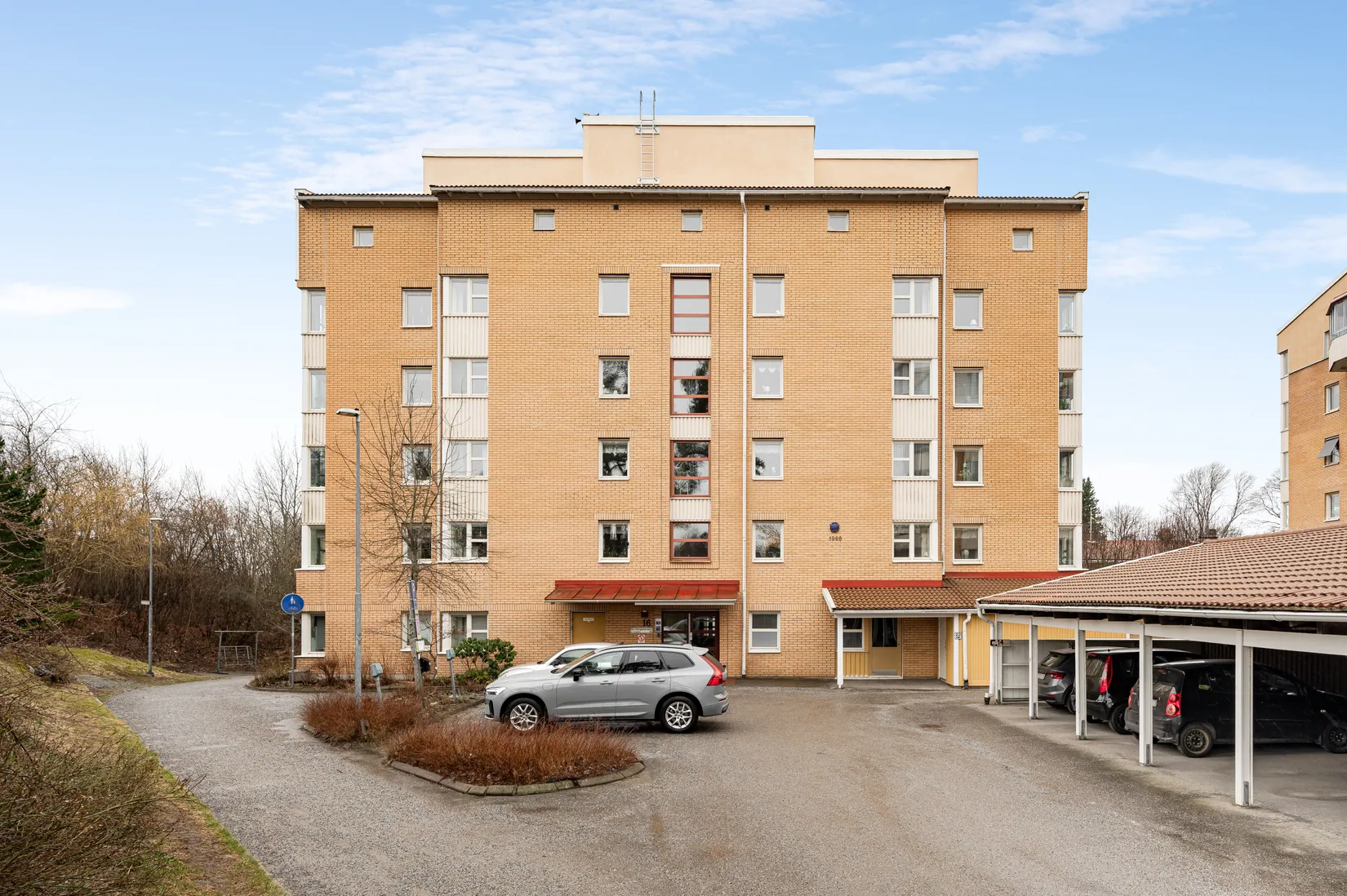Bostadsrätt, Kyrkängsbacken 16, Centrala Huddinge, Huddinge