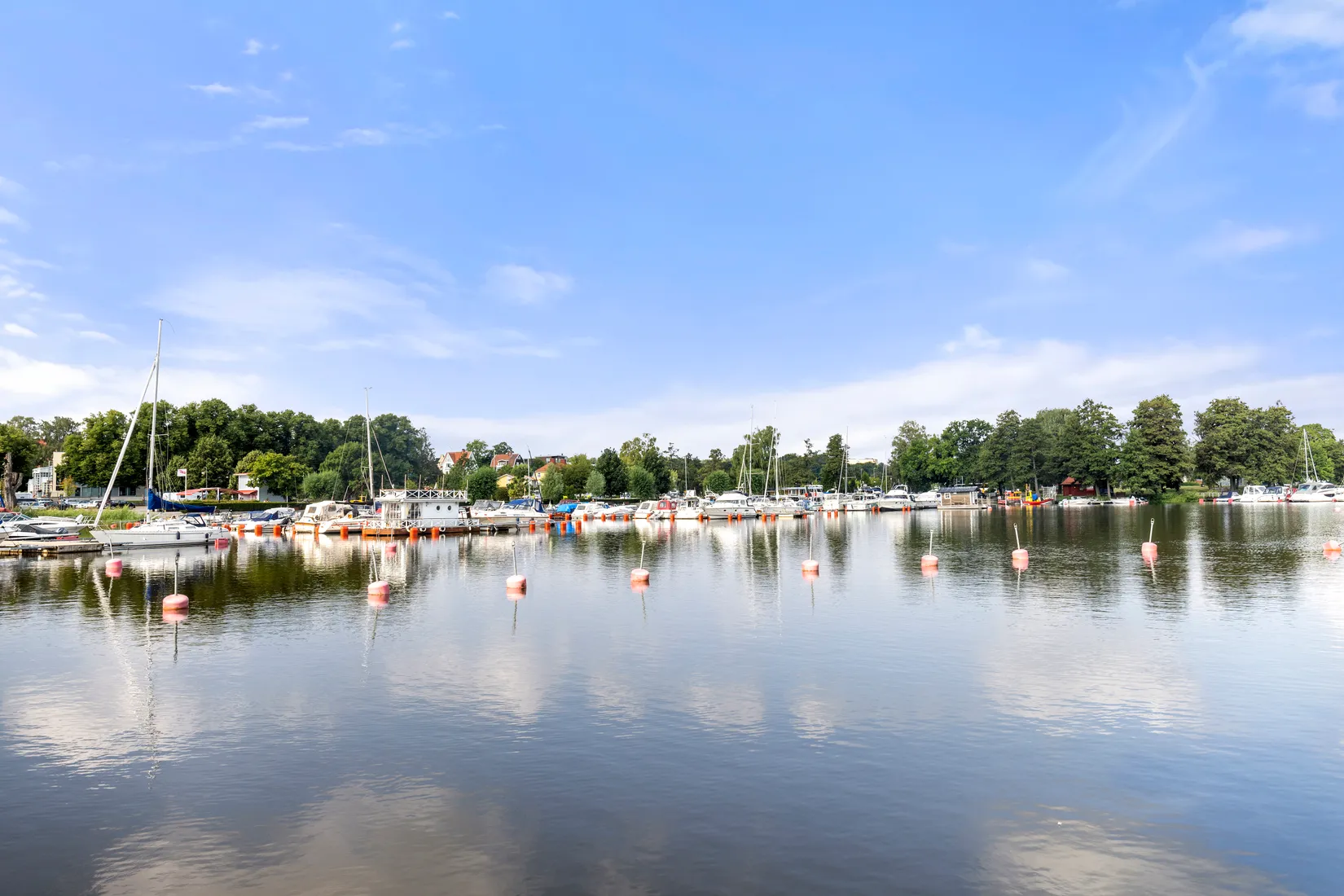 Villa, Radhus, Regementsgatan 55B, Strängnäs