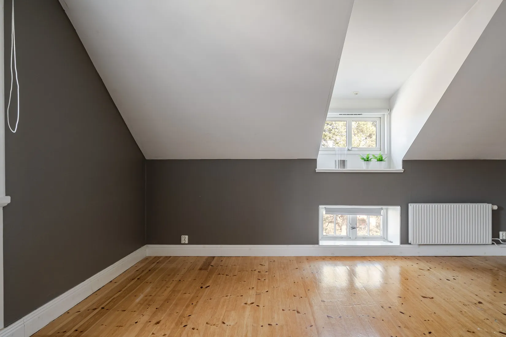 Villa, Radhus, Regementsgatan 55B, Strängnäs