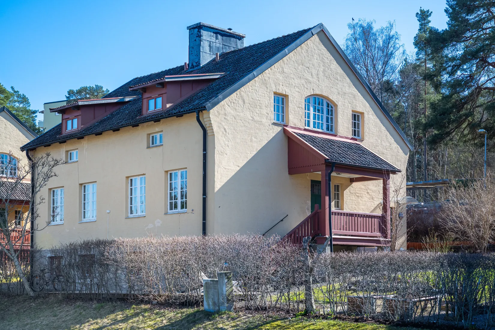 Villa, Radhus, Regementsgatan 55B, Strängnäs