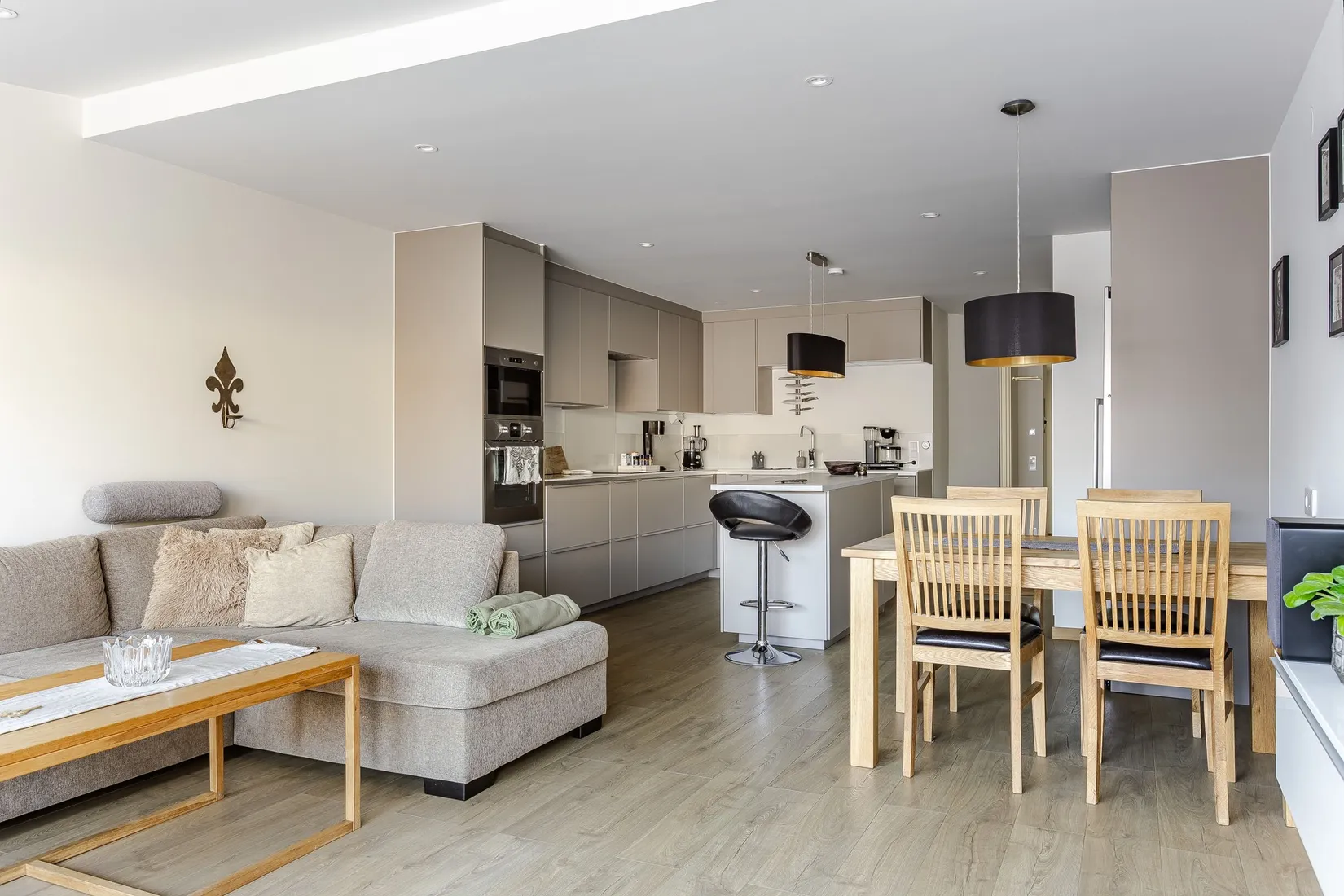 Villa, Radhus, Ängsgatan 26A, Centrum, Kungälv