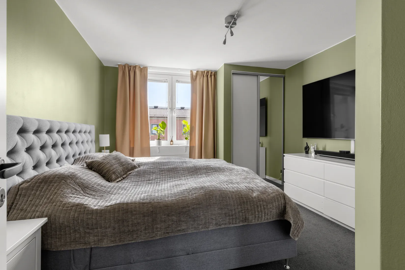 Bostadsrätt, Njupkärrsvägen 86, Tyresö Centrum, Tyresö