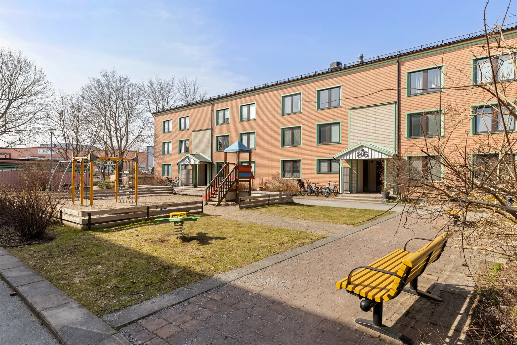 Bostadsrätt, Njupkärrsvägen 86, Tyresö Centrum, Tyresö