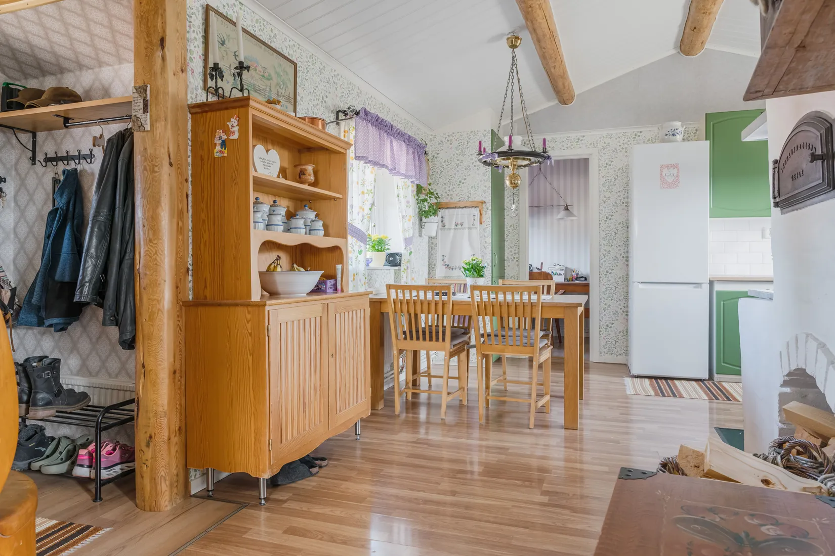 Villa, Gård/Skog, Skeberg Skålhol 384, Leksand