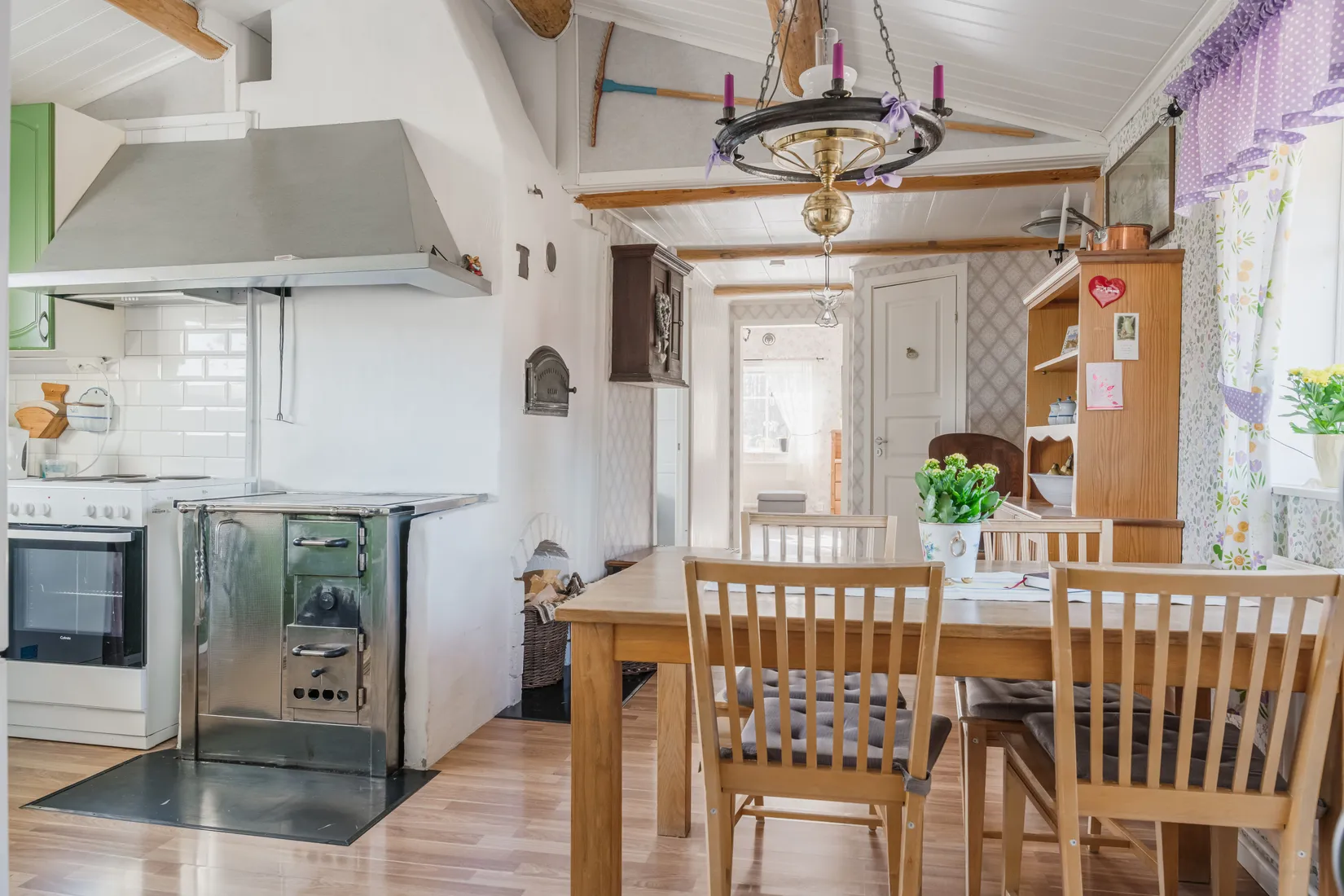 Villa, Gård/Skog, Skeberg Skålhol 384, Leksand