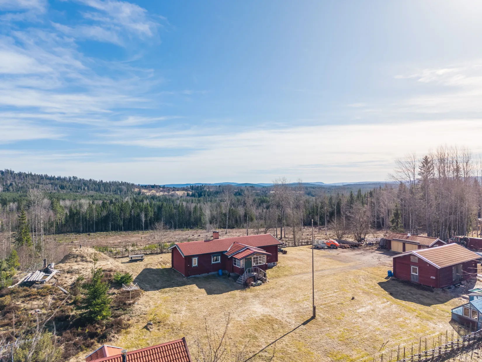 Villa, Gård/Skog, Skeberg Skålhol 384, Leksand