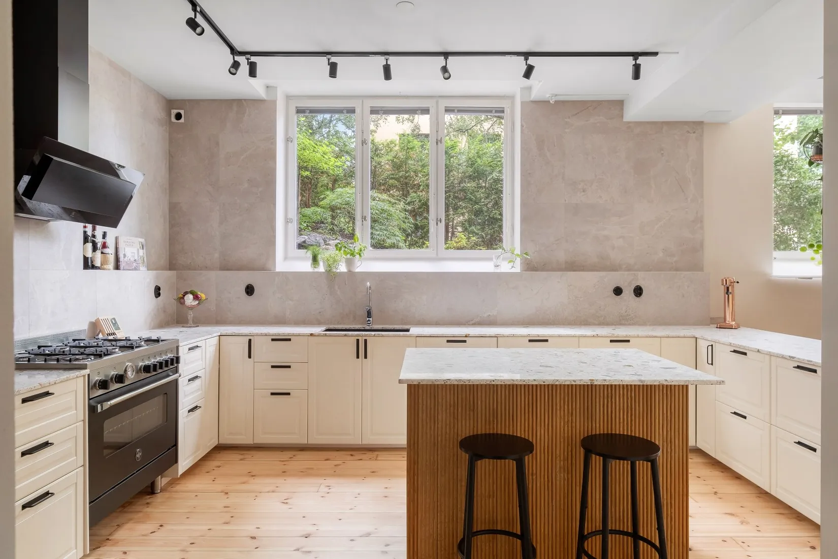 Bostadsrätt, Askängsbacken 1, Egen entré, Mariehäll, Stockholm